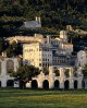 Cena gourmet a Gubbio al ristorante Nicolao del Park Hotel ai Cappuccini tra le opere di Capogrossi